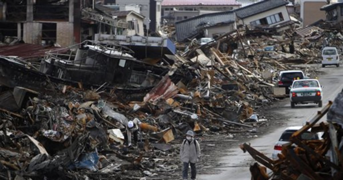 Japan faces big chore of cleaning up